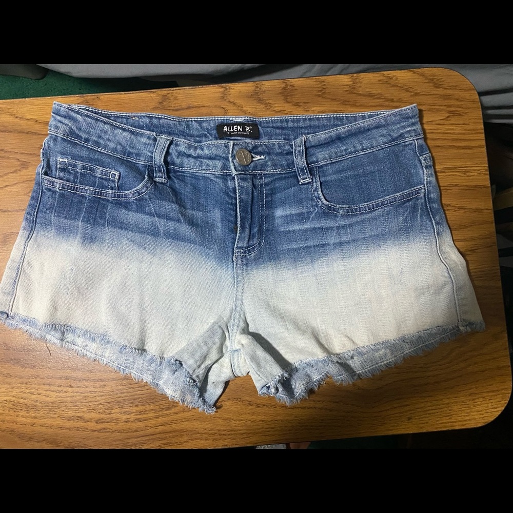 Allen B. jean shorts. Very cute!  Size 10 EUC